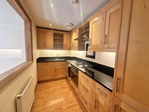 Kitchen - click for photo gallery